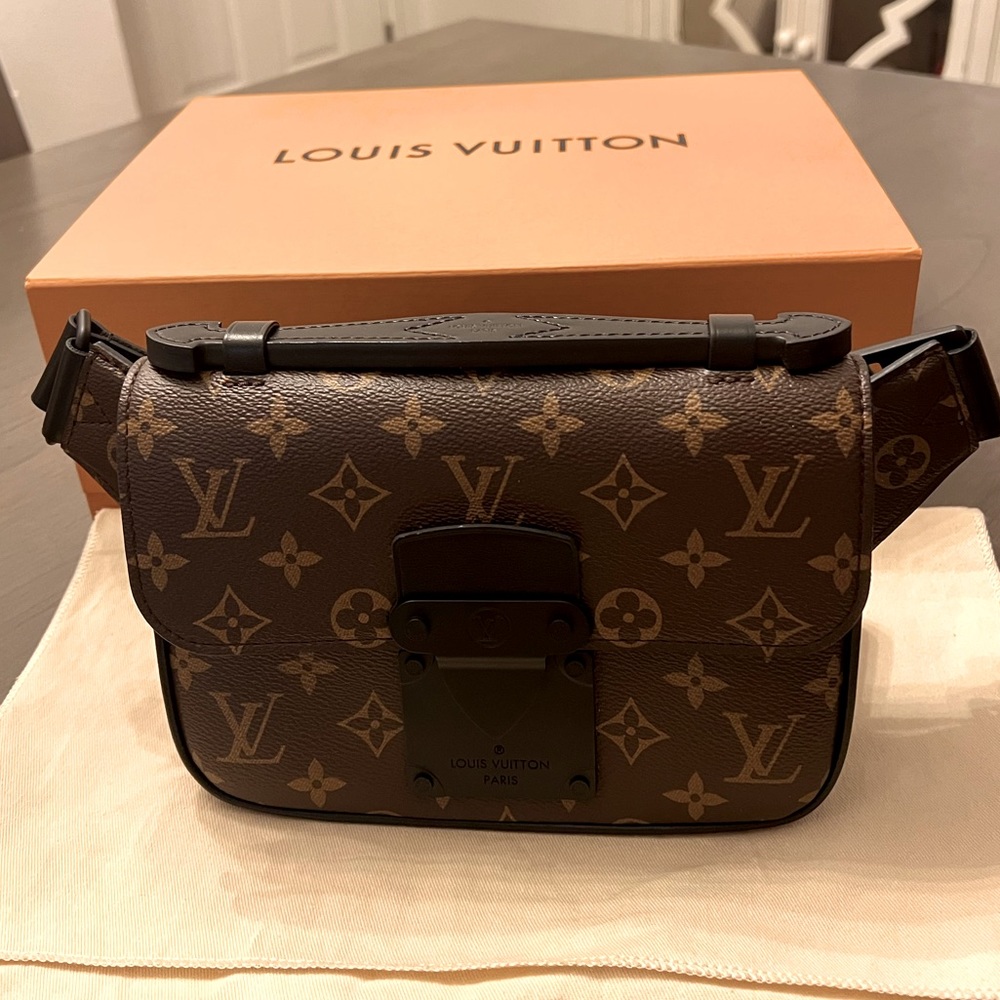 NWT LV Monogram S Lock Sling bag
